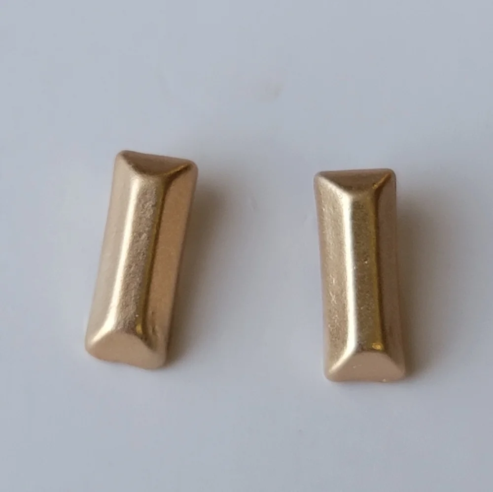 N/A gold bar